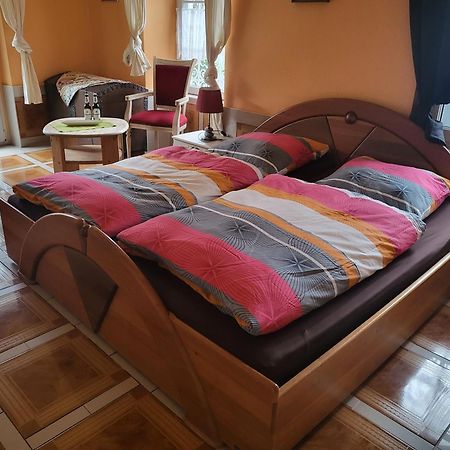 Апартаменты Sleep In Баден-Баден Экстерьер фото